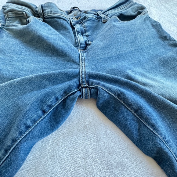 Banana Republic Factory Women's Bootcut Jeans Size 16 30" inseam - Picture 7 of 7